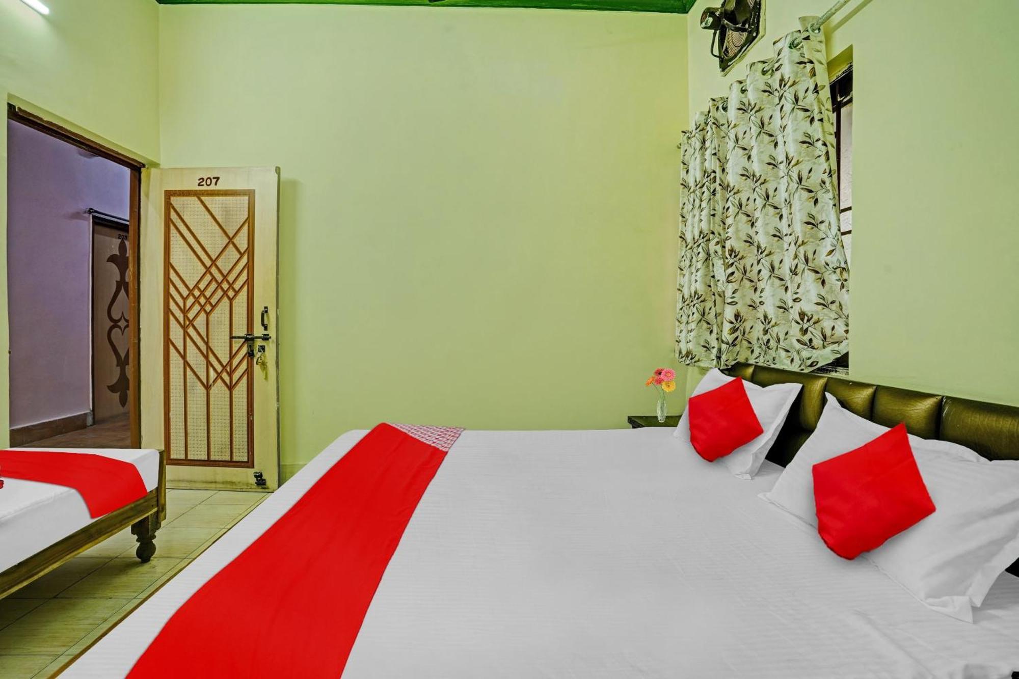 Hotel O B N Palace Rāipur 외부 사진